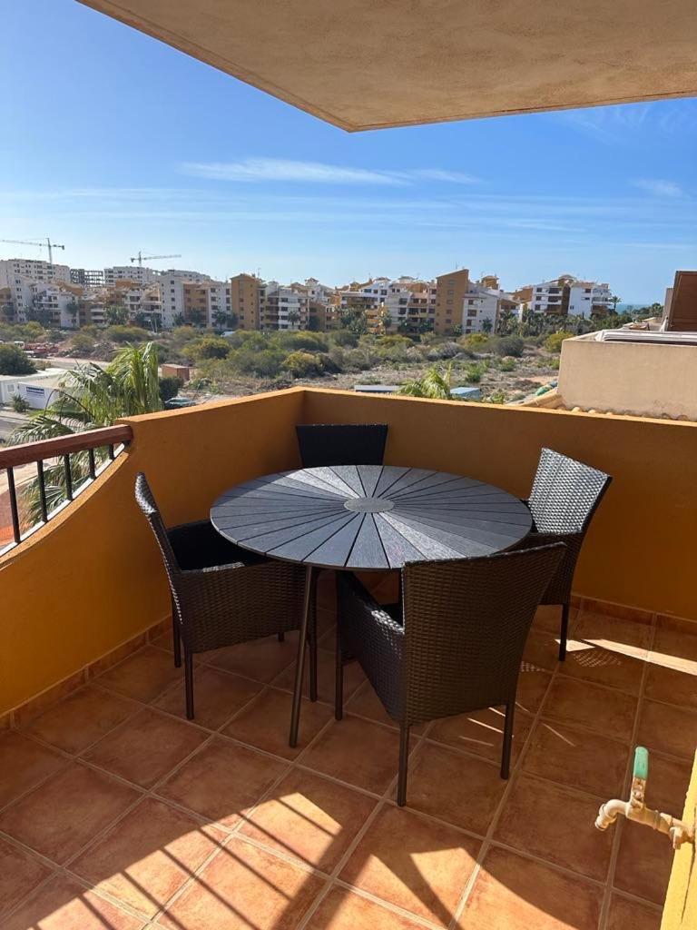 Punta Prima Nice Apartment With Sea Views ตอร์เรเวียคา ภายนอก รูปภาพ